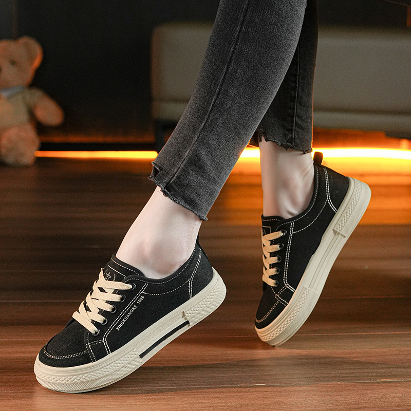Canvas shoes 2026 flat bottome - Vans Shoes Old Skool review and price